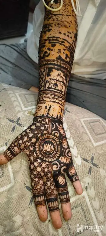 Zeba Mehndi Studio