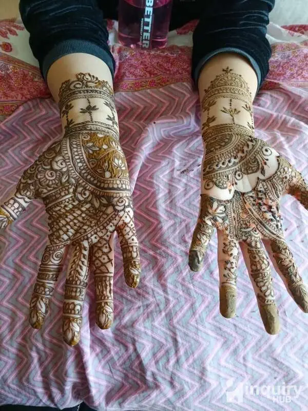 Ayesha Mehndi Art