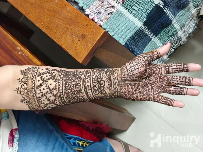 Ayesha Mehndi Art