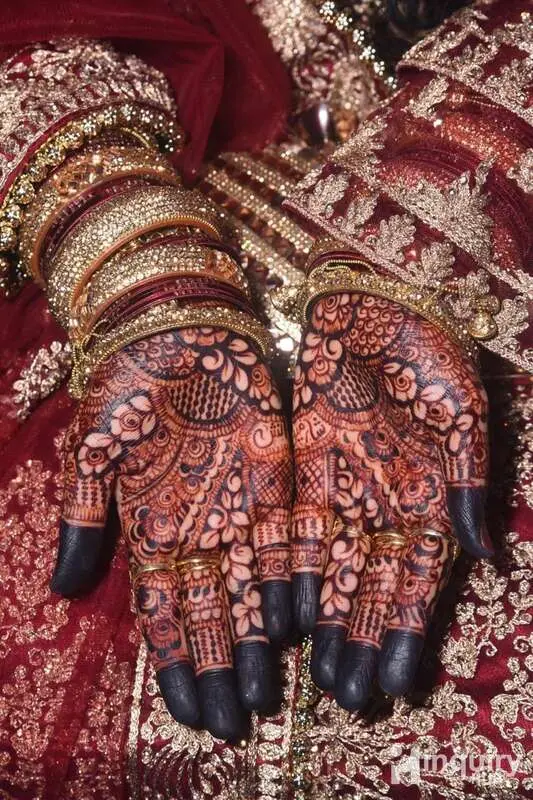 Iram Henna Artists