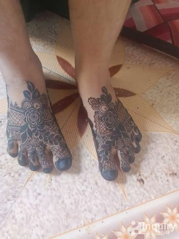 Noor Mehendi Artist