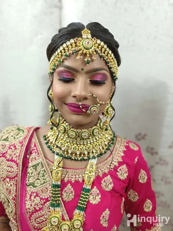 Pihu Beauty Salon