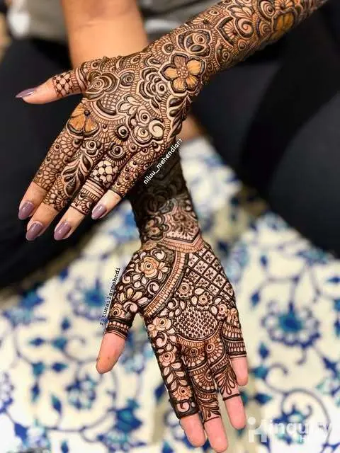 Ritunailsnmehndi