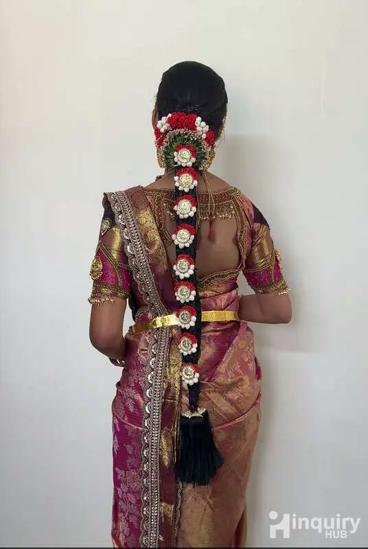 Make Up Artist Narmada