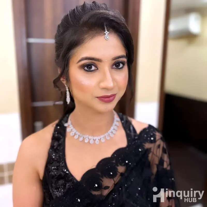 Kajal Sogarwal Proffecianal Makeup Artist