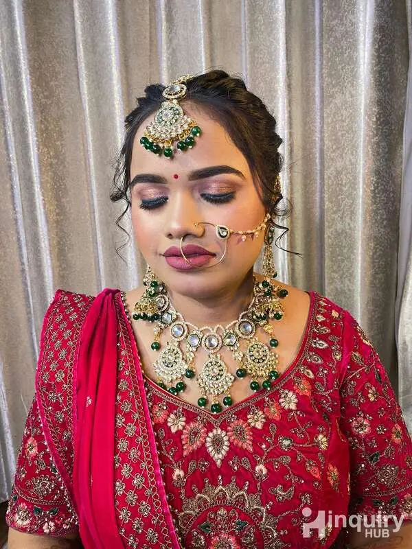 Vandana Makeover And Academy