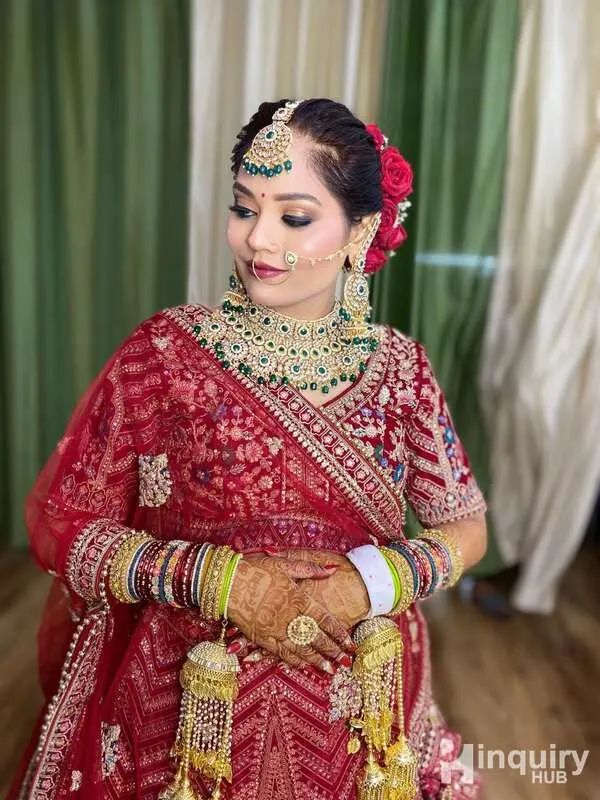Vandana Makeover And Academy