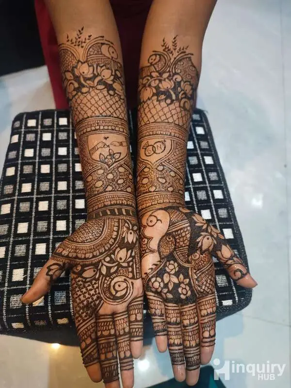 Mehndi Artist Shivani
