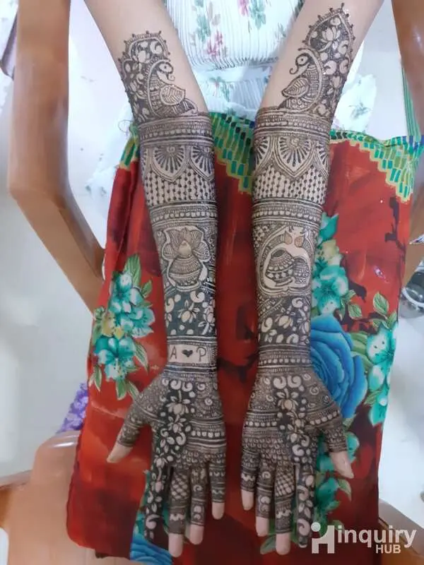 Mehndi Artist Shivani