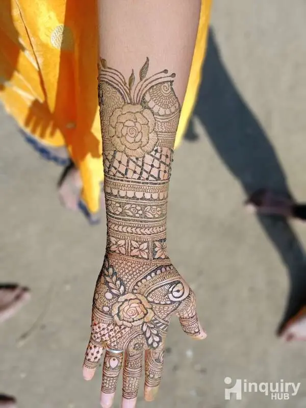 Mehndi Artist Shivani