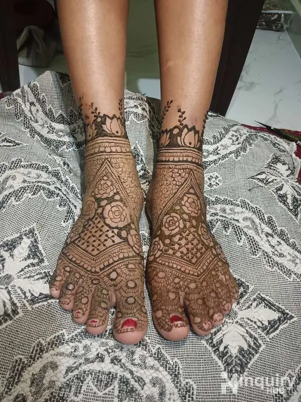 Mehndi Artist Shivani