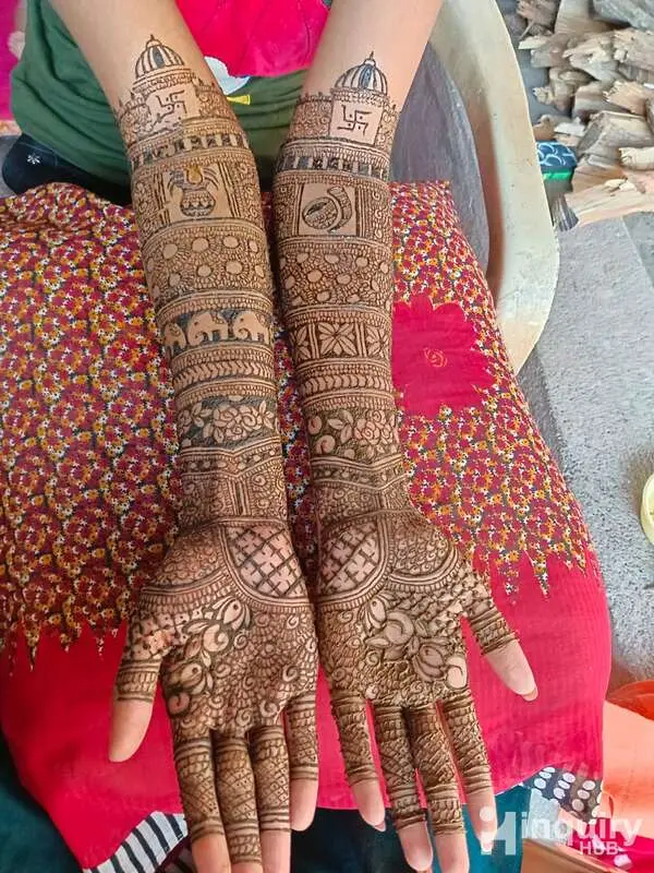 Mehndi Artist Shivani