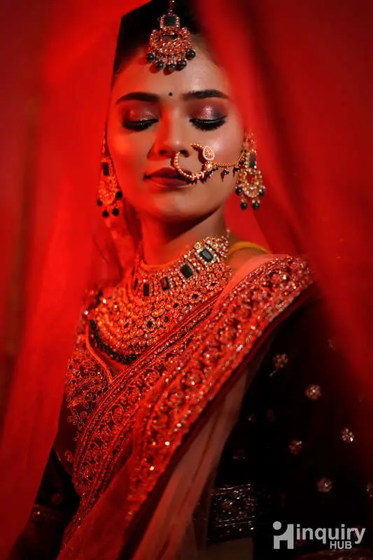Glam Makeup Artist