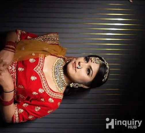Mona Glamour