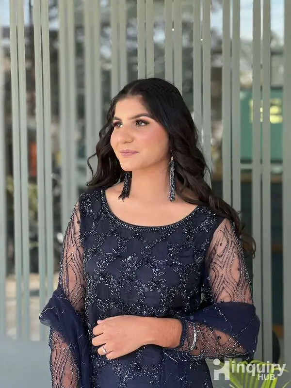 Deep Makeup Artist