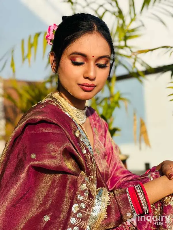 Deep Makeup Artist