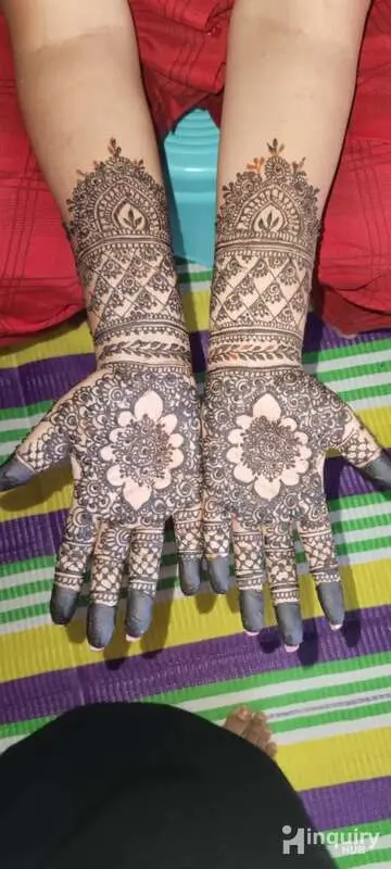 Afreen Heena Mehndi Artist