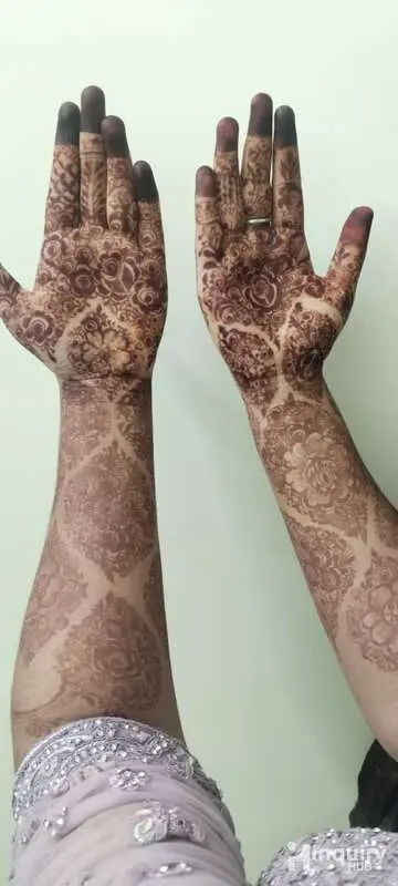 Afreen Heena Mehndi Artist