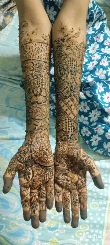Afreen Heena Mehndi Artist