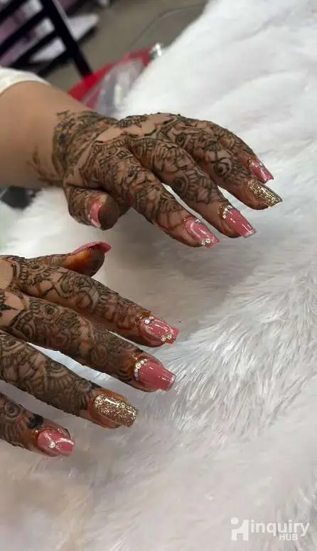 Heenaz Unisex Salon