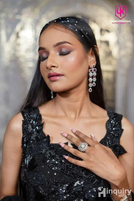 Deepa Makeover 's