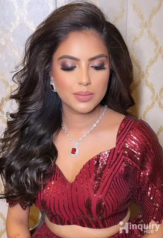 Astha Makeovers