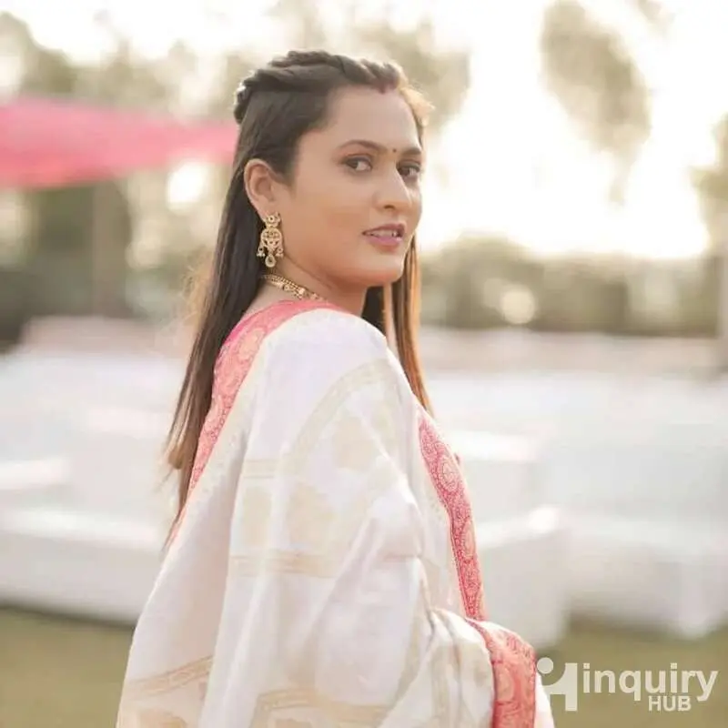 Tulsi Beauty And Bride99