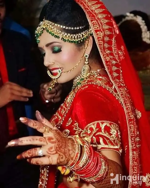 Divya Makeup Artists