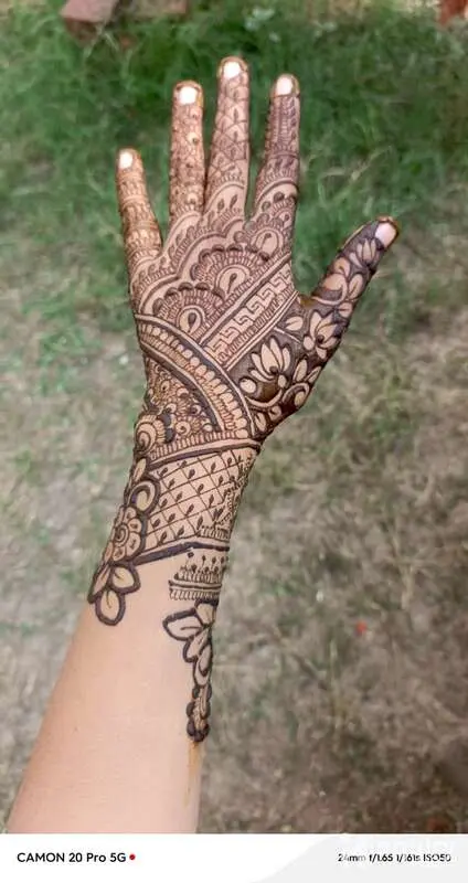 Heena By Komal