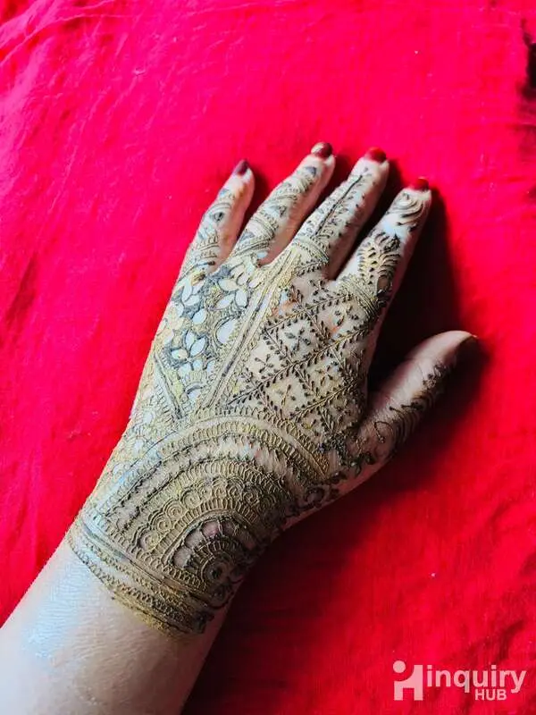 Javeriya Mahendi