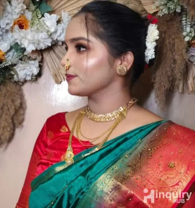 Makeupartist Priya248