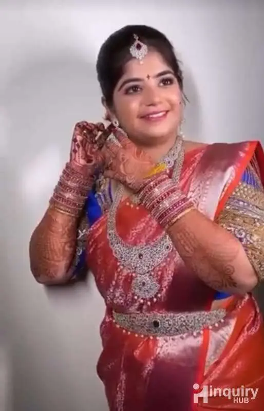 Sravanthi Mogli Makeup Artist