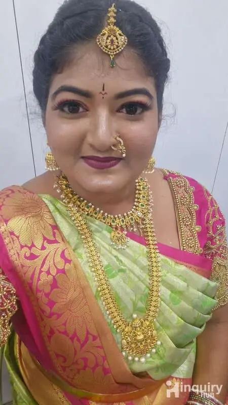 Sravanthi Mogli Makeup Artist