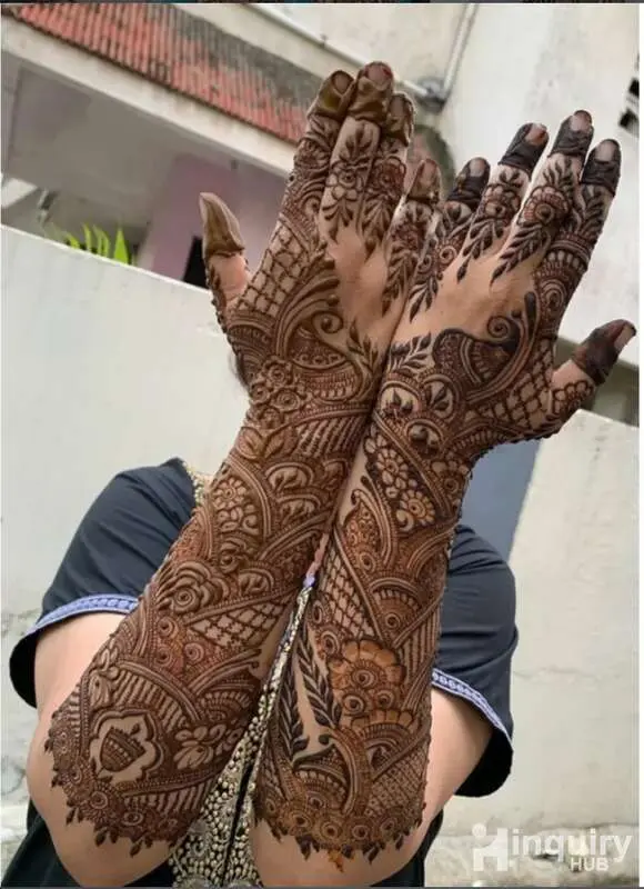 Gauri Mehndi Artis