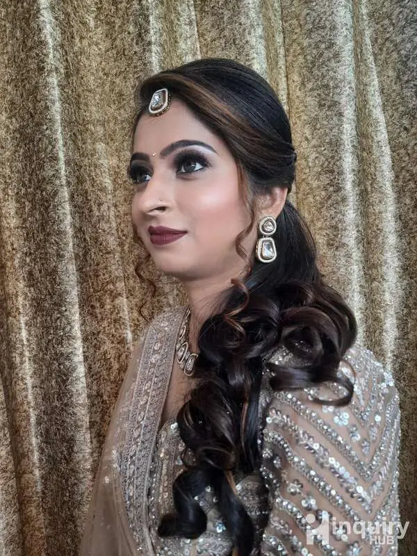 Red Rose Makeup