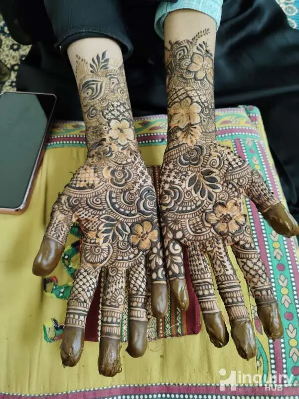 Fathimas Mehendi