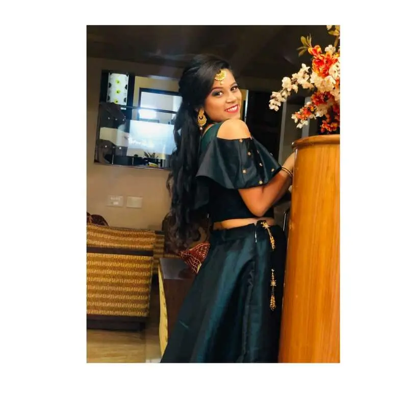 Makeup Artist   Hairstylist