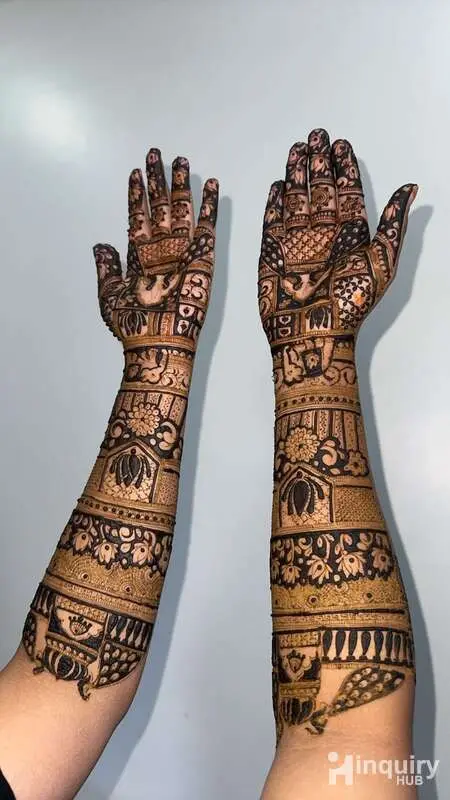 Tanu Mehendi Artist
