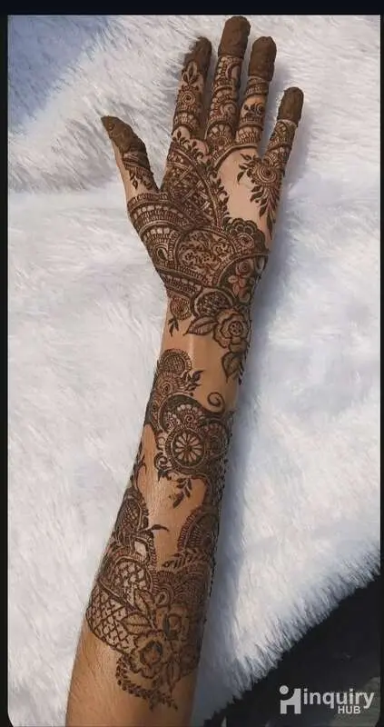 Aahida's Henna Vibezz