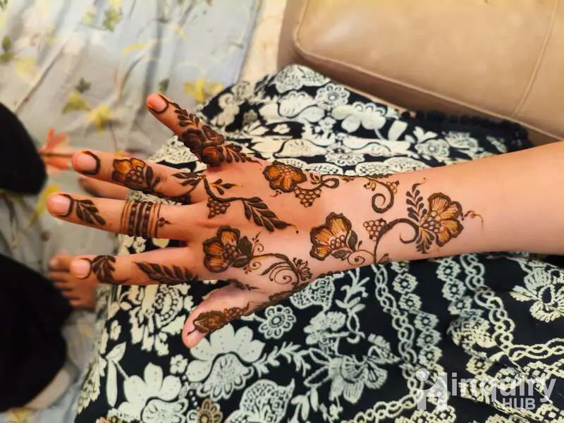 Shaheen Mehendi Artist