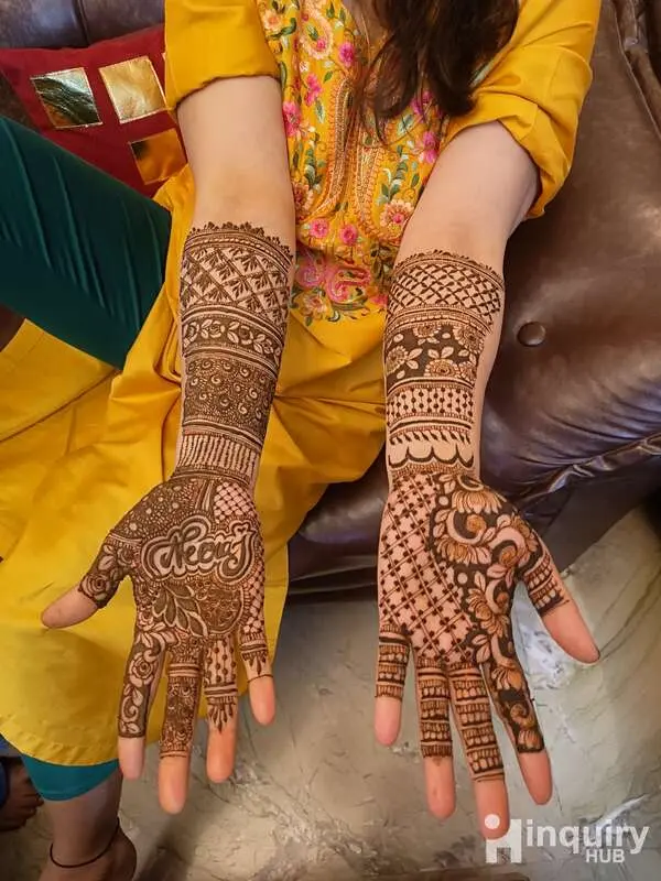 Mehak  Mehndi Artist
