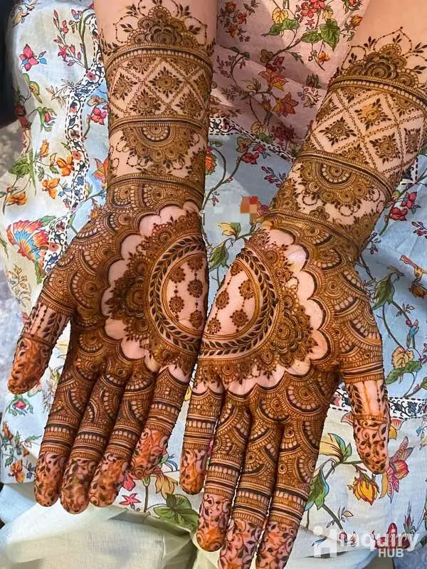Mehak  Mehndi Artist
