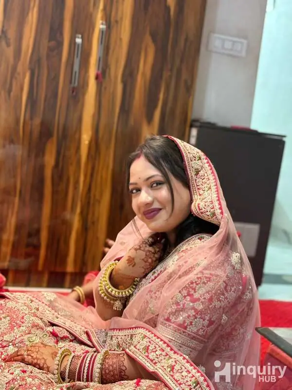 Priyanshi Makeup Studio And Academy