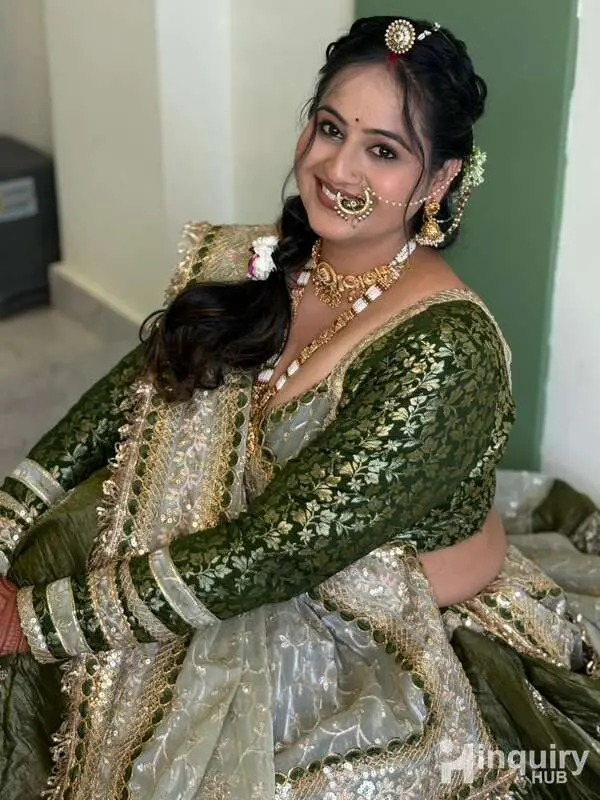 Priyanshi Makeup Studio And Academy
