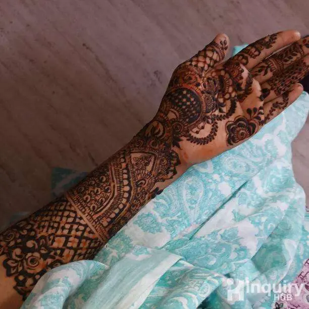 Sweta Mehindi Design