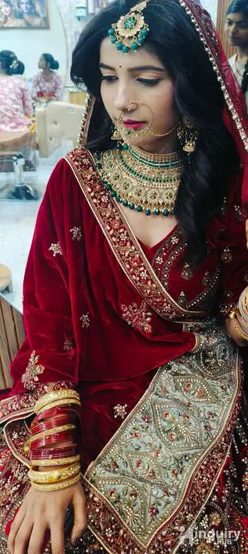 Mayuri Makeup Artist