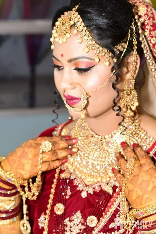 Mayuri Makeup Artist