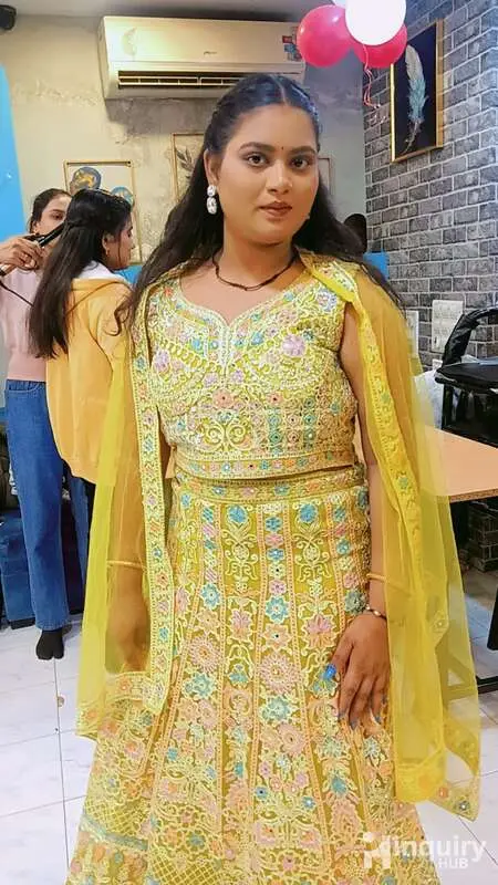 Mayuri Makeup Artist