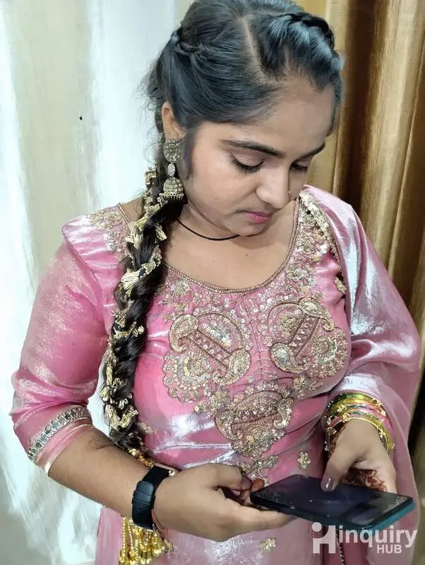 Chhavi Makeup And Hairstylist