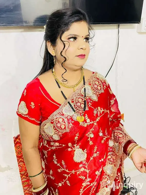 Makeup Artist Kanchan